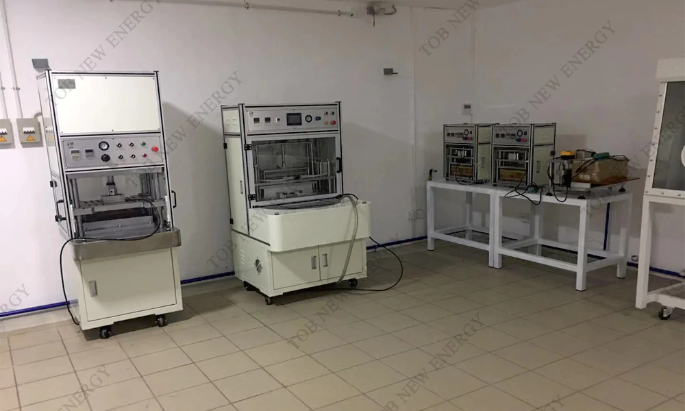 pouch cell making machine