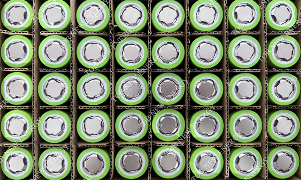 32140 Sodium ion Batteries