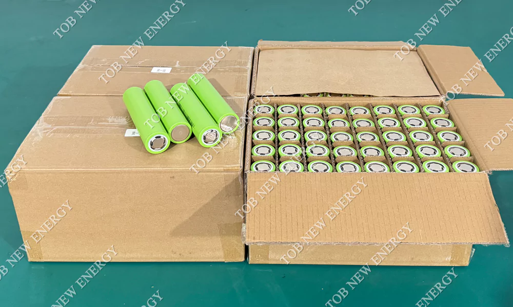 32140 Sodium ion Batteries