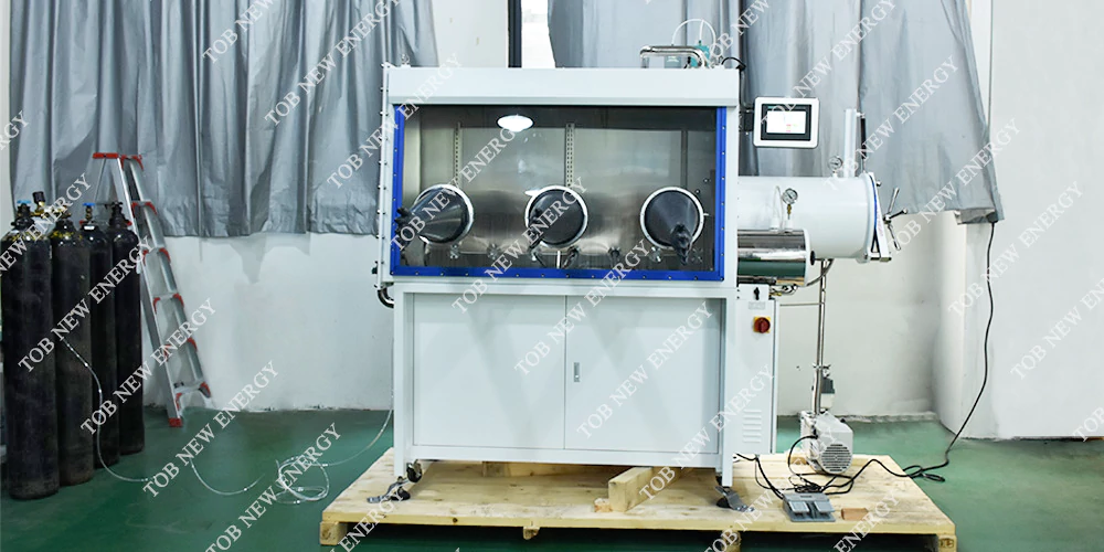 3-Gloves-Glove-Box