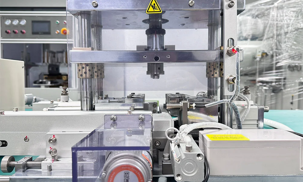 Automatic Cylindrical Cell Cans Sealing Machine