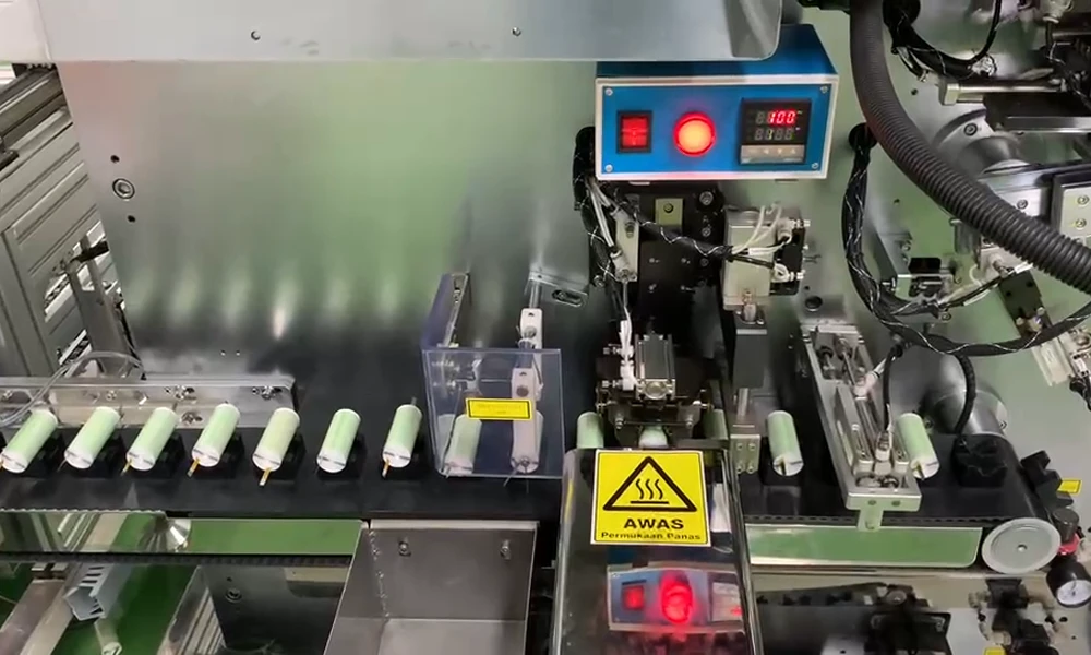 TOB-3270Y-26 Automatic Cylindrical Battery Cell Winding Machine TOB-3270Y-26 Automatic Cylindrical Battery Cell Winding Machine
