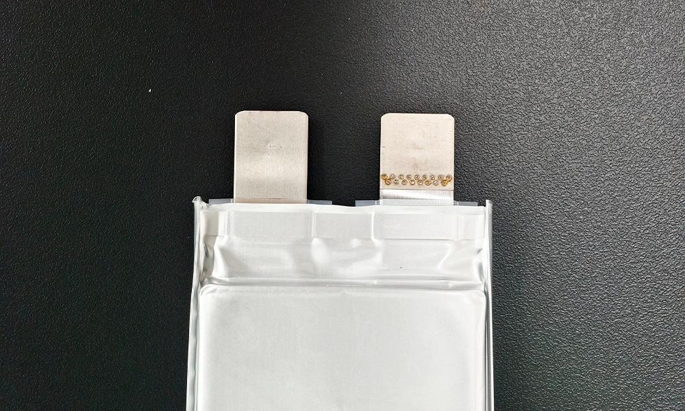 battery tab of the anode-free pouch cell