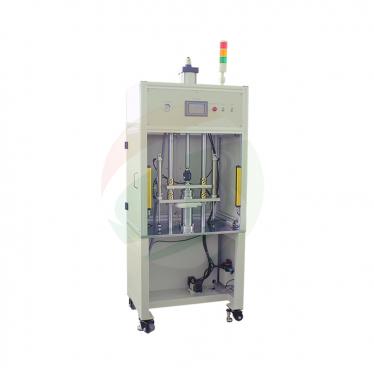 Cell feeding machine