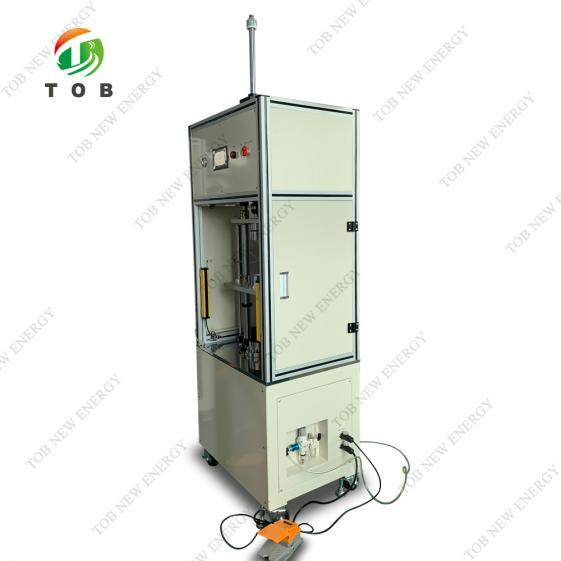 Cell feeding machine