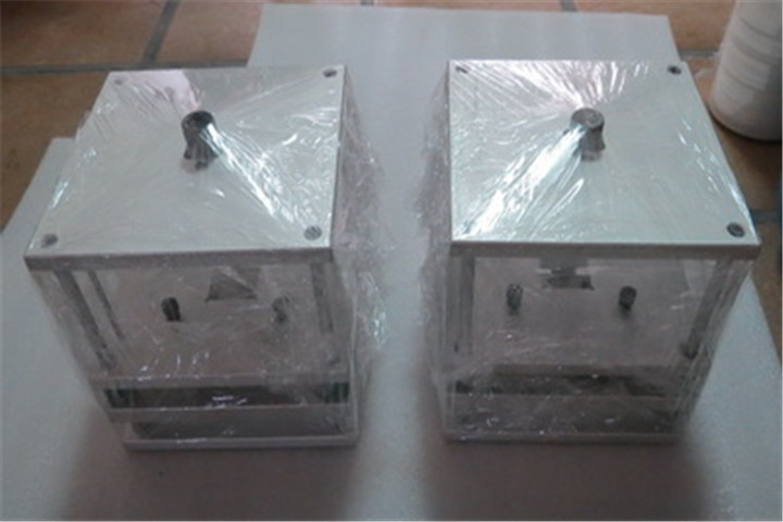 Two sets Baking clamp shipped to USA By fedex