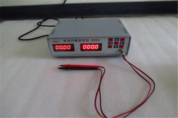 2 sets Battery voltage and resistance tester is checked before shipping